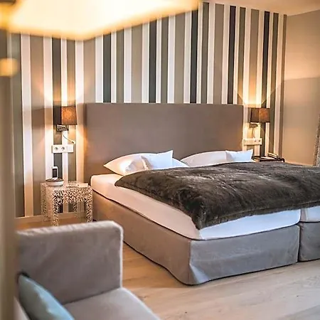 Hotel Boutique-hotel Anna 4*