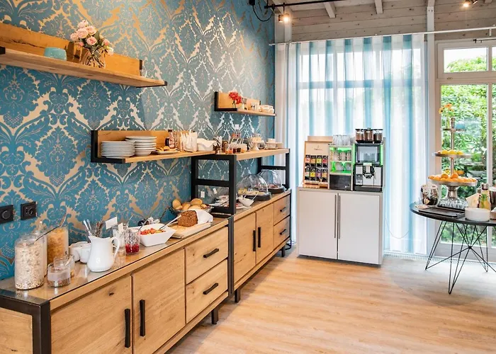 Boutique-hotel Anna 호텔 4*