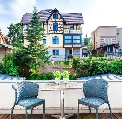 Boutique-hotel Anna 호텔 4*